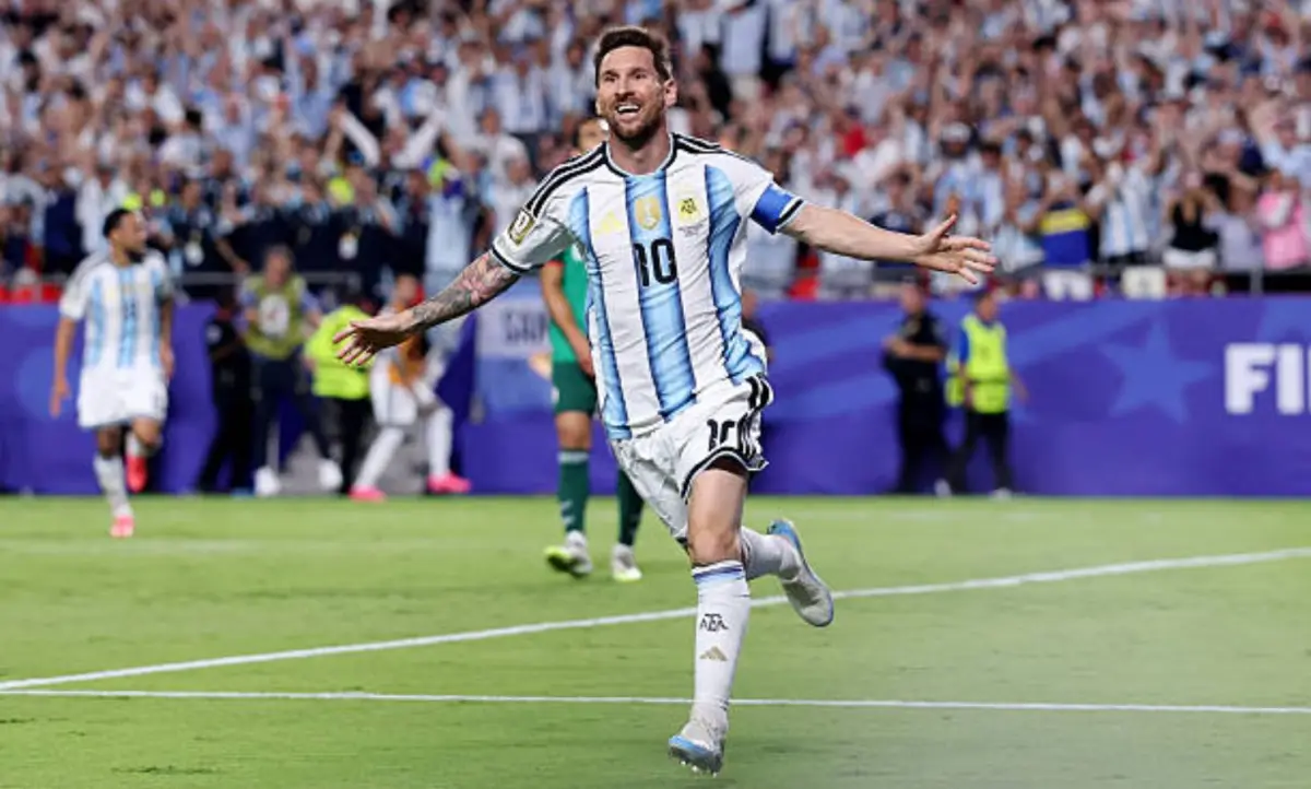 Messi surpasses Klose as World Cup's all-time leading scorer