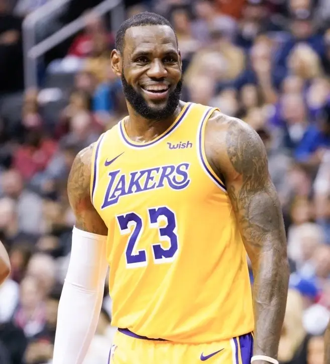 Lakers, Cavs, Warriors or retirement: LeBron James' free-agency decision looms as talks stay light