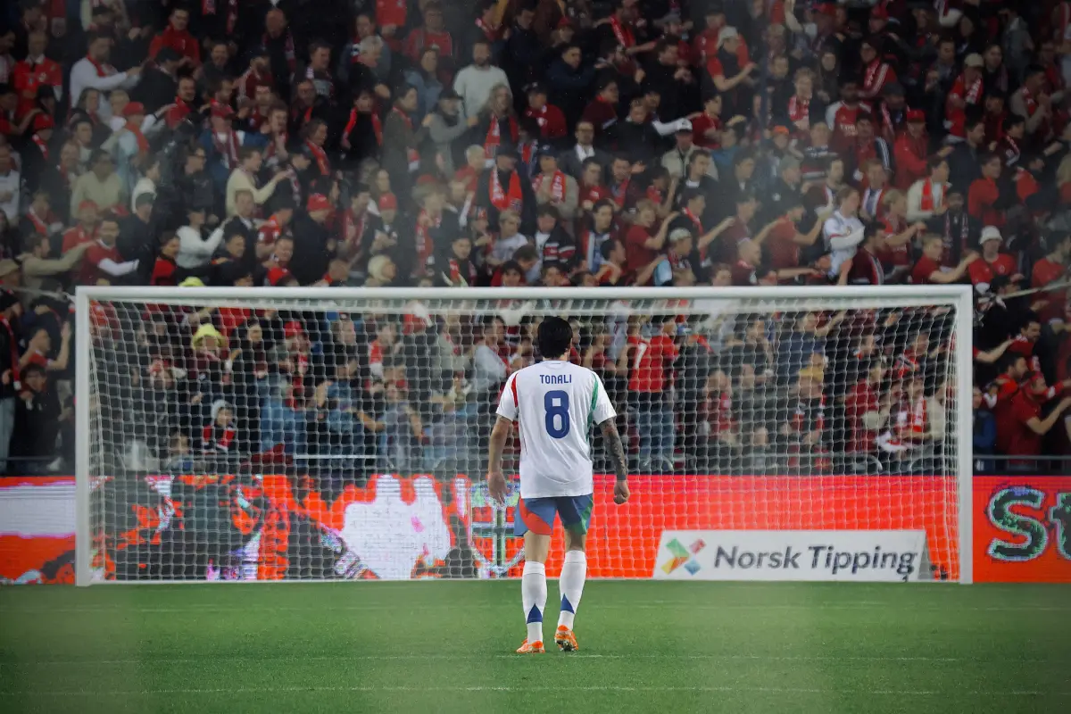 Tottenham sign Sandro Tonali for £100m club record as Romano confirms deal