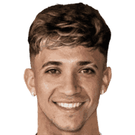 Yair González
